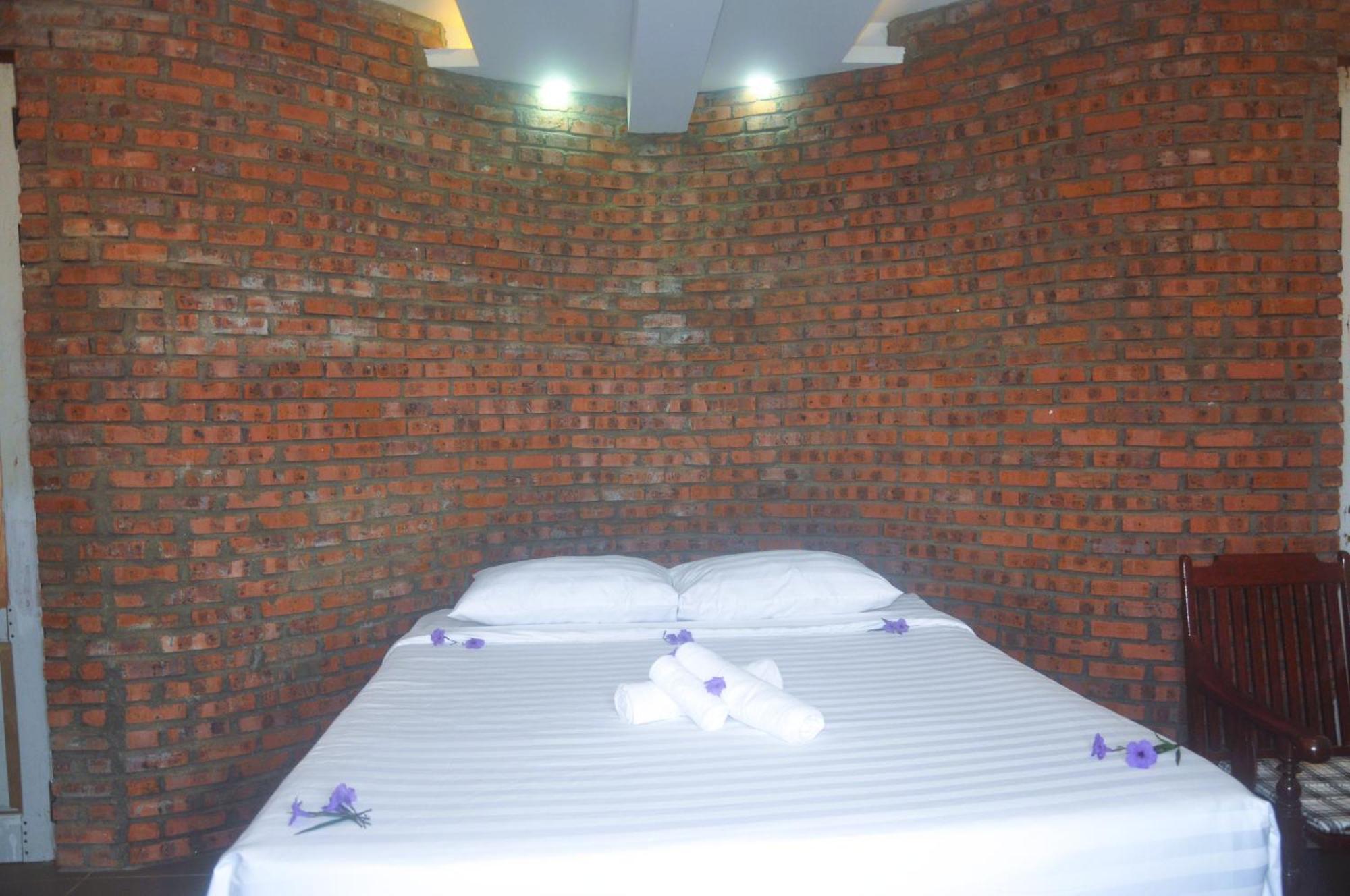 Autumn Bay Retreat Hoi An Hotel Buitenkant foto