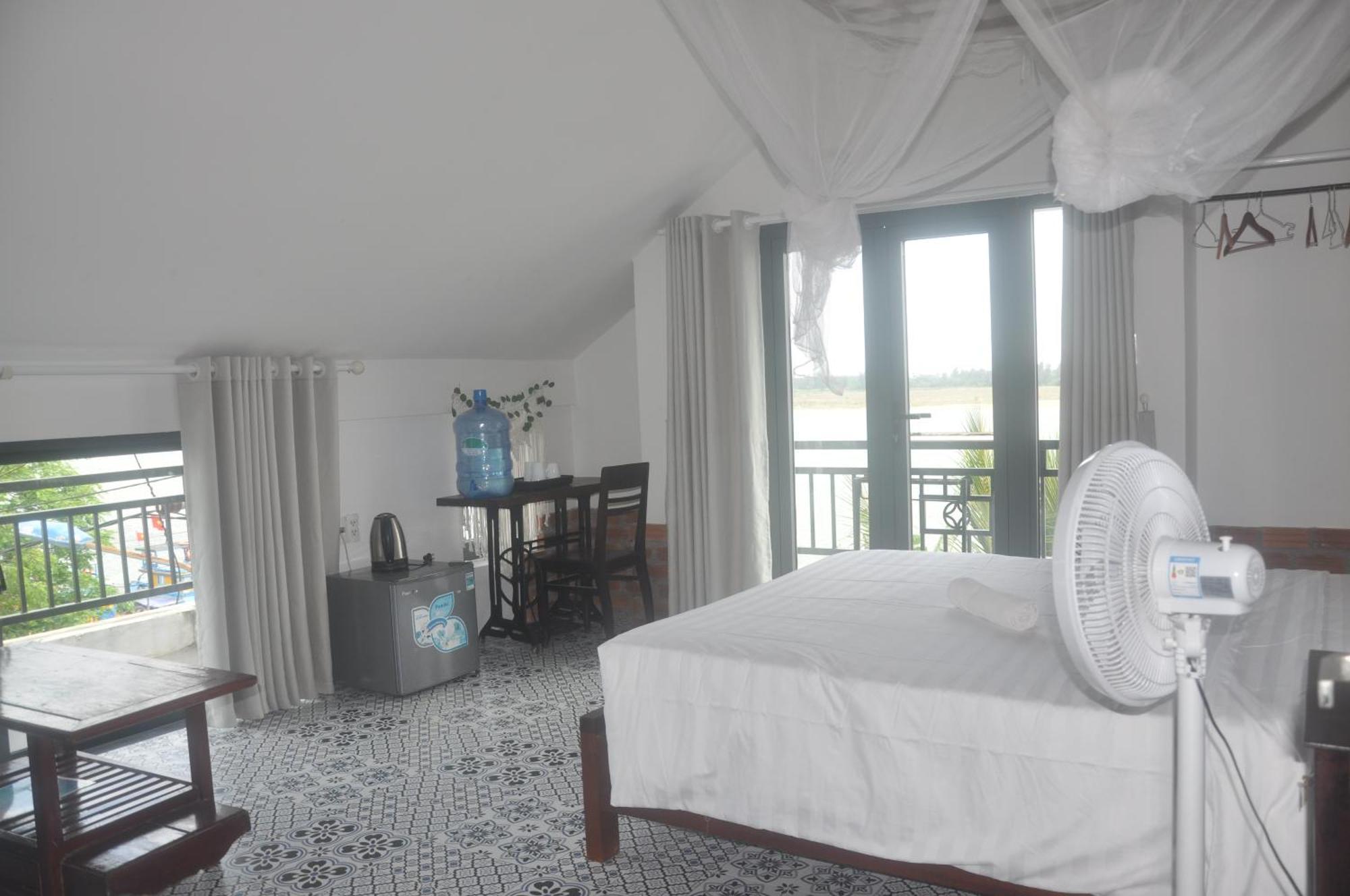 Autumn Bay Retreat Hoi An Hotel Buitenkant foto