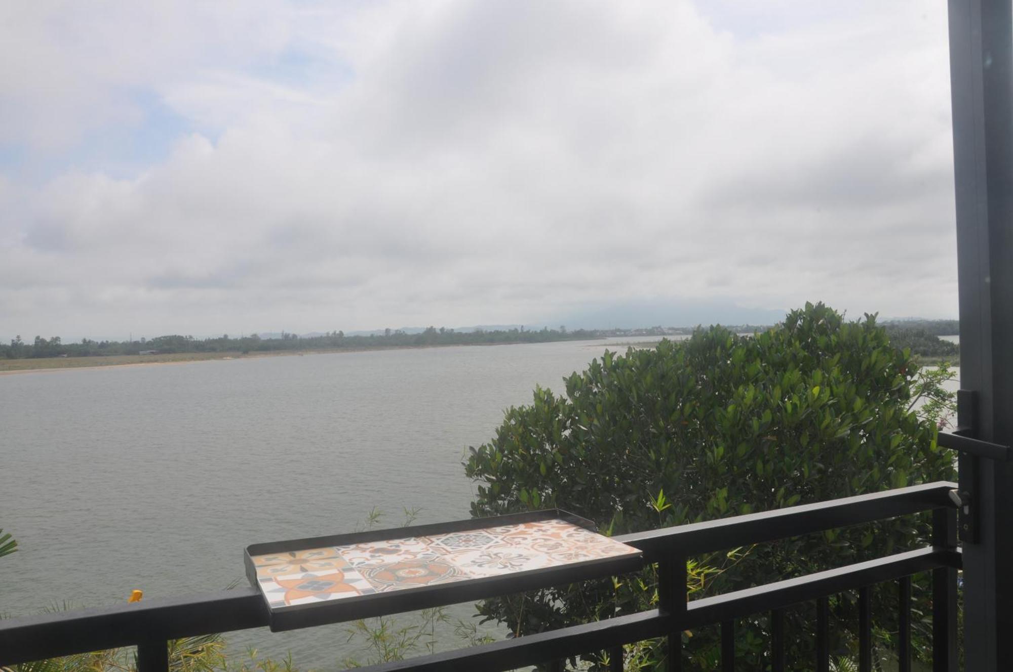 Autumn Bay Retreat Hoi An Hotel Buitenkant foto